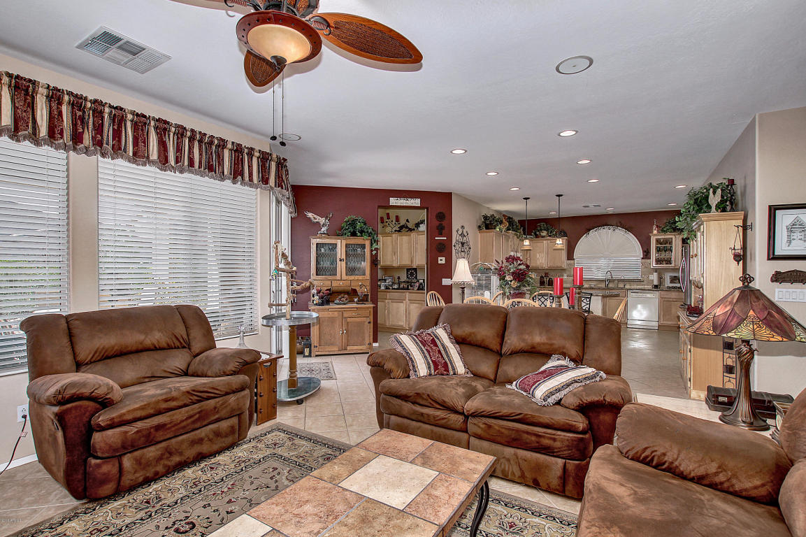 4047 E Appleby Dr, Gilbert, AZ 85298 photo 6
