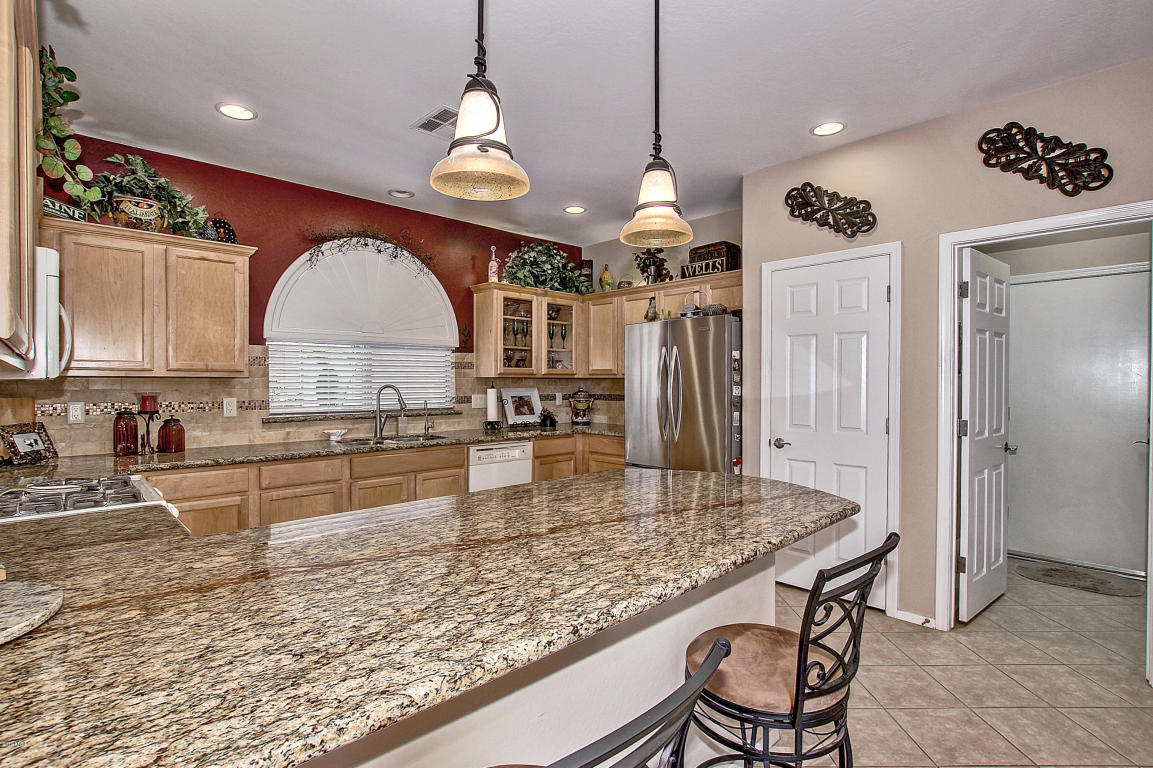 4047 E Appleby Dr, Gilbert, AZ 85298 photo 9