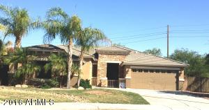 833 N Thunderbird Ave, Gilbert, AZ 85234 photo 1