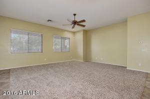 833 N Thunderbird Ave, Gilbert, AZ 85234 photo 6