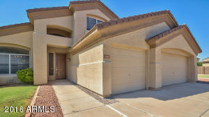 208 E Liberty Ln, Gilbert, AZ 85296 photo 4