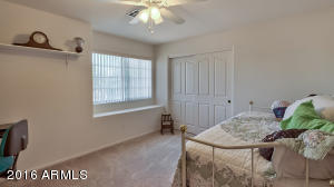 208 E Liberty Ln, Gilbert, AZ 85296 photo 16
