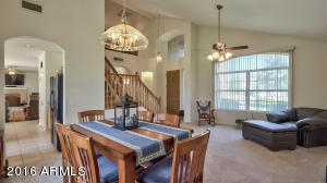 208 E Liberty Ln, Gilbert, AZ 85296 photo 5