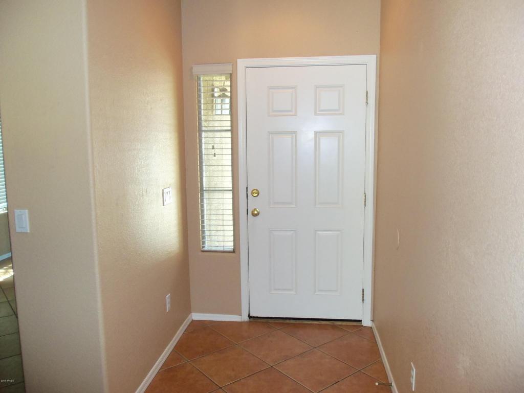 1574 Elgin St, Gilbert, AZ 85295 photo 2