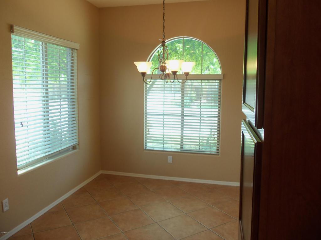 1574 Elgin St, Gilbert, AZ 85295 photo 5