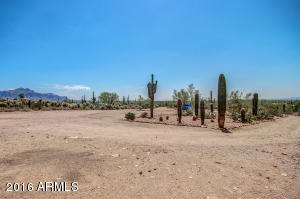 2258 W Saddle Butte St, Apache Junction, AZ 85120 photo 31