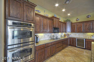 1550 E Breezy Dr, Phoenix, AZ 85086 photo 9