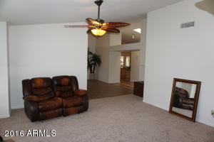 4022 E Thistle Landing Dr, Phoenix, AZ 85044 photo 3