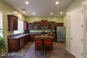 3003 S Roca St, Gilbert, AZ 85295 photo 9