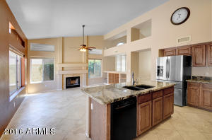 4632 E Michelle Dr, Phoenix, AZ 85032 photo 8