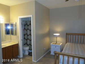 902 E Hearne Way, Gilbert, AZ 85234 photo 16