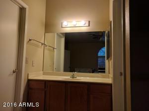 902 E Hearne Way, Gilbert, AZ 85234 photo 15
