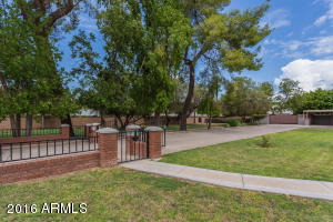 4202 E Osborn Rd, Phoenix, AZ 85018 photo 9
