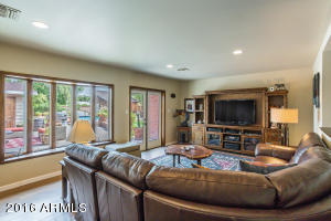 4202 E Osborn Rd, Phoenix, AZ 85018 photo 15