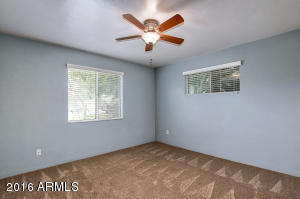 2933 Earll Dr, Phoenix, AZ 85016 photo 10