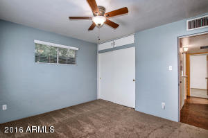 2933 Earll Dr, Phoenix, AZ 85016 photo 11