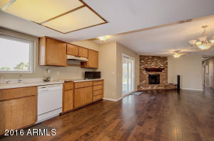 3402 E Desert Cove Ave, Phoenix, AZ 85028 photo 13