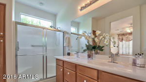 4050 E Narrowleaf Dr, Gilbert, AZ 85298 photo 24