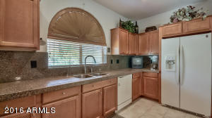 4050 E Narrowleaf Dr, Gilbert, AZ 85298 photo 14