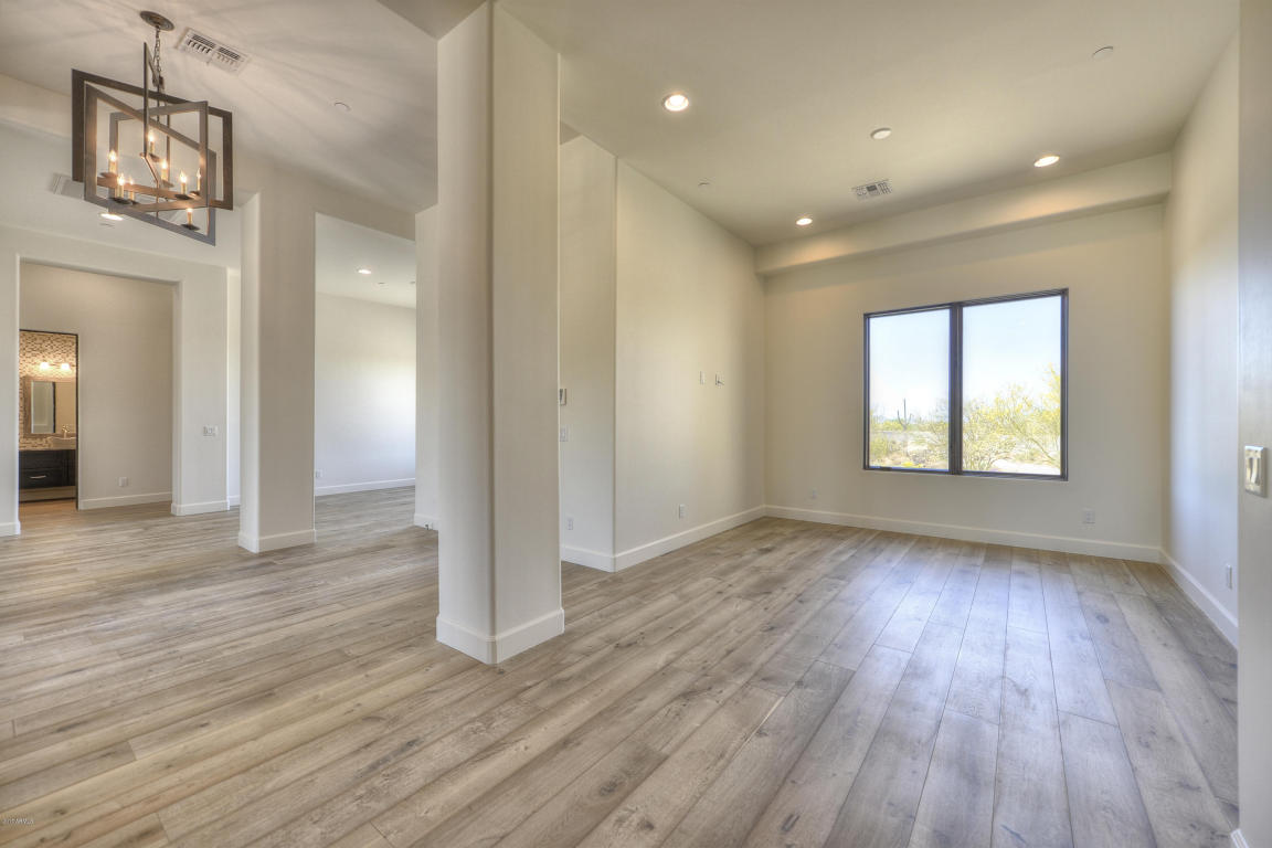 8848 E Hackamore Dr, Scottsdale, AZ 85255 photo 4