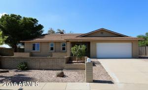 402 E Sack Dr, Phoenix, AZ 85024 photo 1