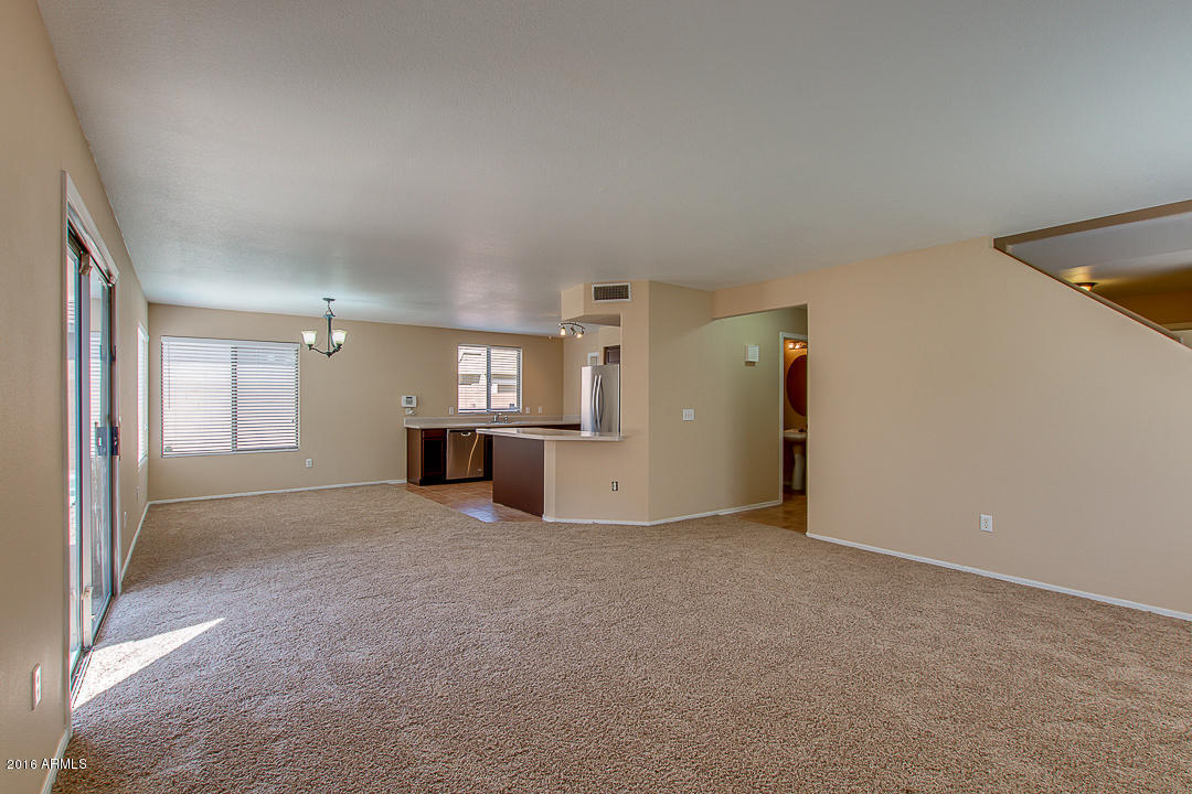 4046 E Abraham Ln, Phoenix, AZ 85050 photo 14