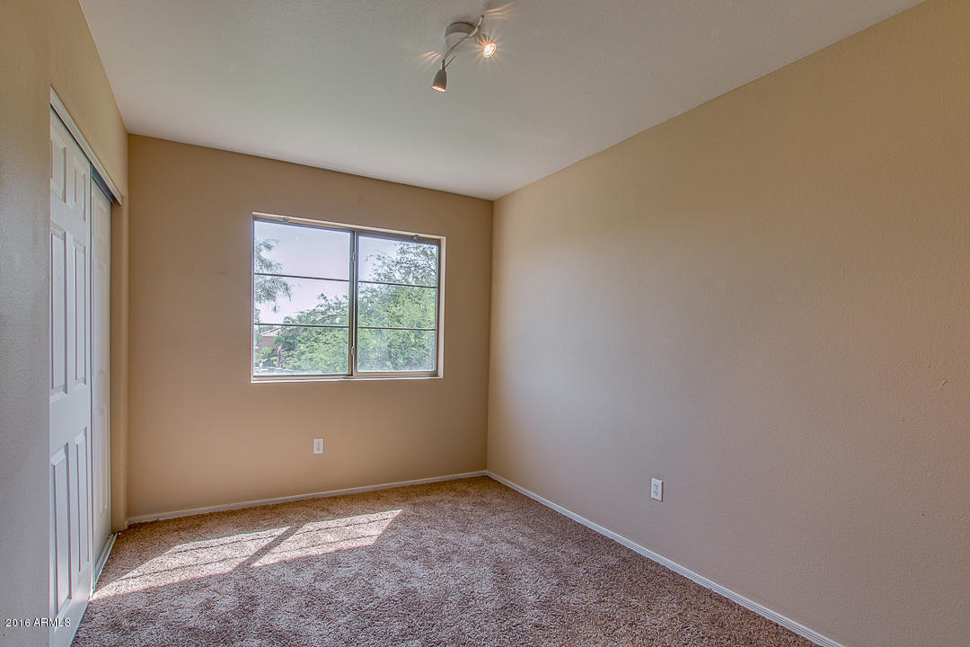 4046 E Abraham Ln, Phoenix, AZ 85050 photo 41