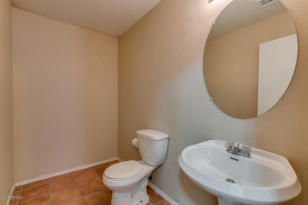 4046 E Abraham Ln, Phoenix, AZ 85050 photo 24