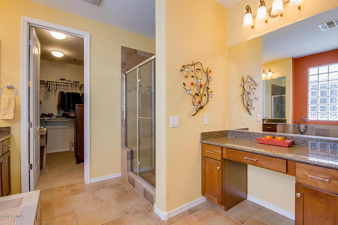 3843 E Matthew Dr, Phoenix, AZ 85050 photo 25