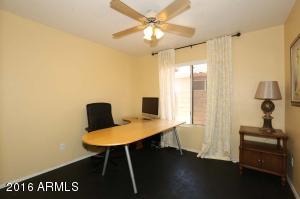 2520 E Taro Ln, Phoenix, AZ 85050 photo 16