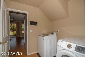 2520 E Taro Ln, Phoenix, AZ 85050 photo 19