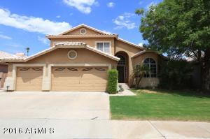 2520 E Taro Ln, Phoenix, AZ 85050 photo 2