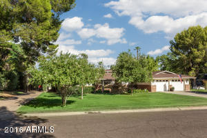 4111 N 51st Pl, Phoenix, AZ 85018 photo 2