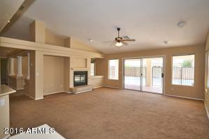 2541 E Sagebrush St, Gilbert, AZ 85296 photo 4