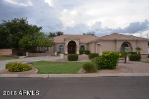 2054 E Page Ave, Gilbert, AZ 85234 photo 1