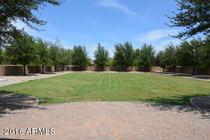 2054 E Page Ave, Gilbert, AZ 85234 photo 4