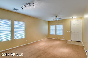 1131 S Pheasant Dr, Gilbert, AZ 85296 photo 4