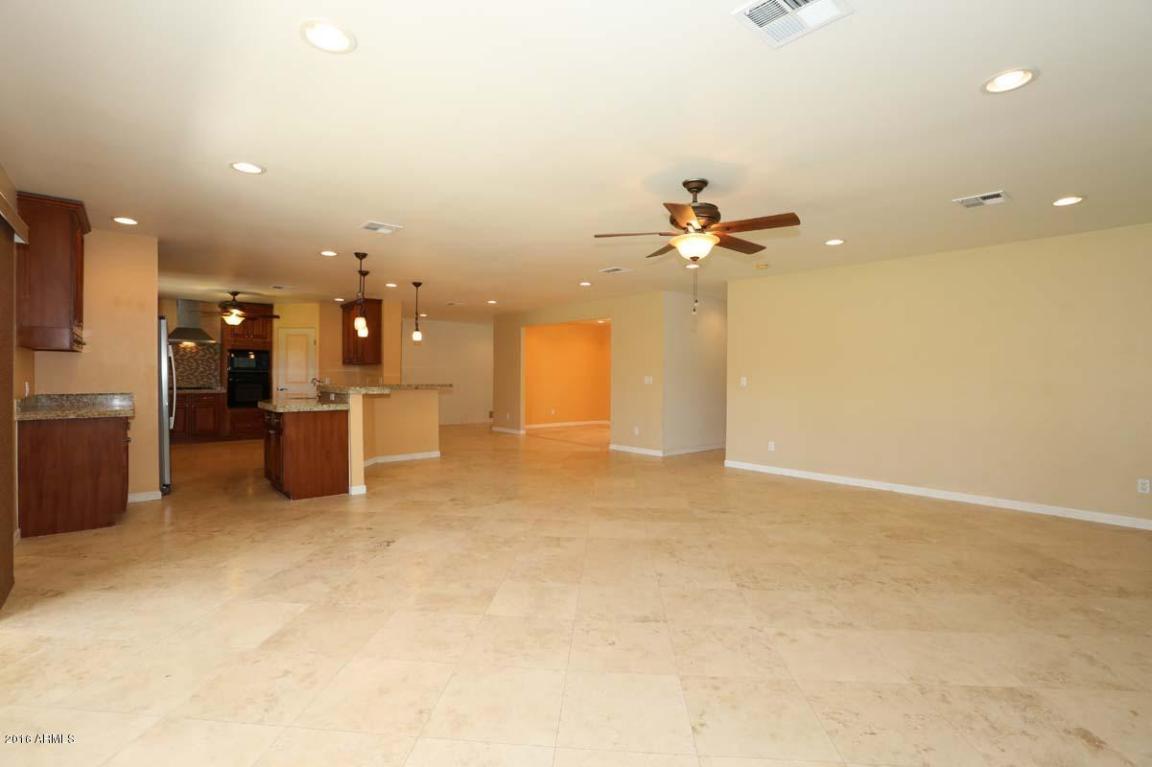 823 W Solano Dr, Phoenix, AZ 85013 photo 7
