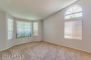 619 E Hearne Way, Gilbert, AZ 85234 photo 8