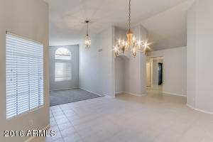 619 E Hearne Way, Gilbert, AZ 85234 photo 5