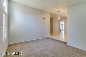 619 E Hearne Way, Gilbert, AZ 85234 photo 10