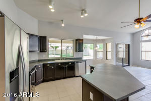 619 E Hearne Way, Gilbert, AZ 85234 photo 21