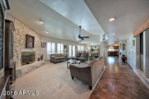 1920 E Beck Ln, Phoenix, AZ 85022 photo 3