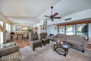 1920 E Beck Ln, Phoenix, AZ 85022 photo 9