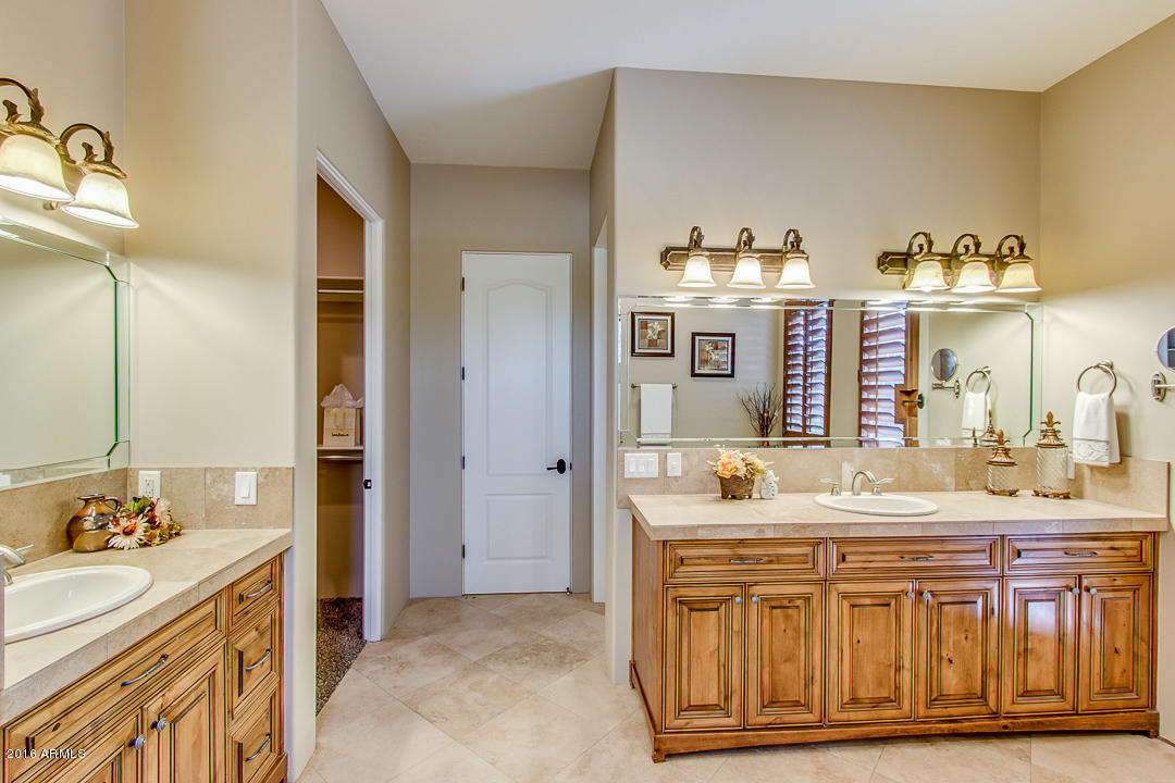 8323 E Knoll Cir, Mesa, AZ 85207 photo 18