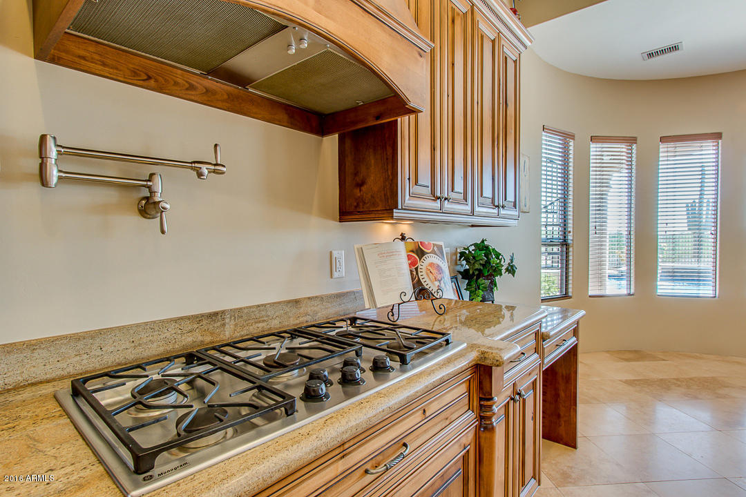 8323 E Knoll Cir, Mesa, AZ 85207 photo 8