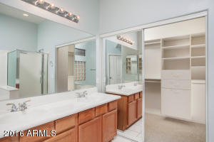 4520 E Sands Dr, Phoenix, AZ 85050 photo 12