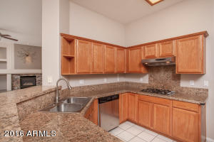 4520 E Sands Dr, Phoenix, AZ 85050 photo 9