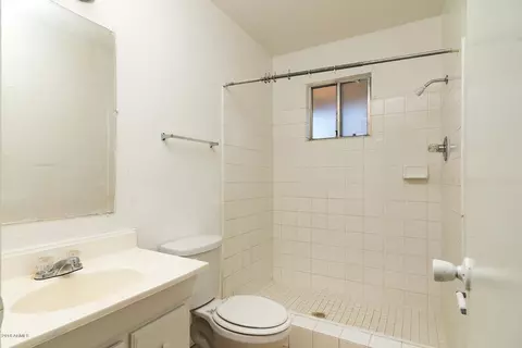 1040 E Fairmount Ave, Phoenix, AZ 85014 photo 4