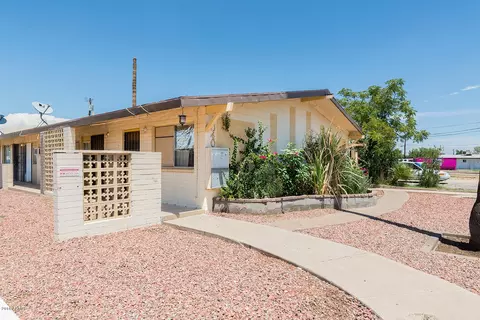 1040 E Fairmount Ave, Phoenix, AZ 85014 photo 1